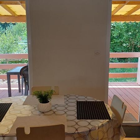 Mobilhome Lac De Guerledan Caurel  外观 照片